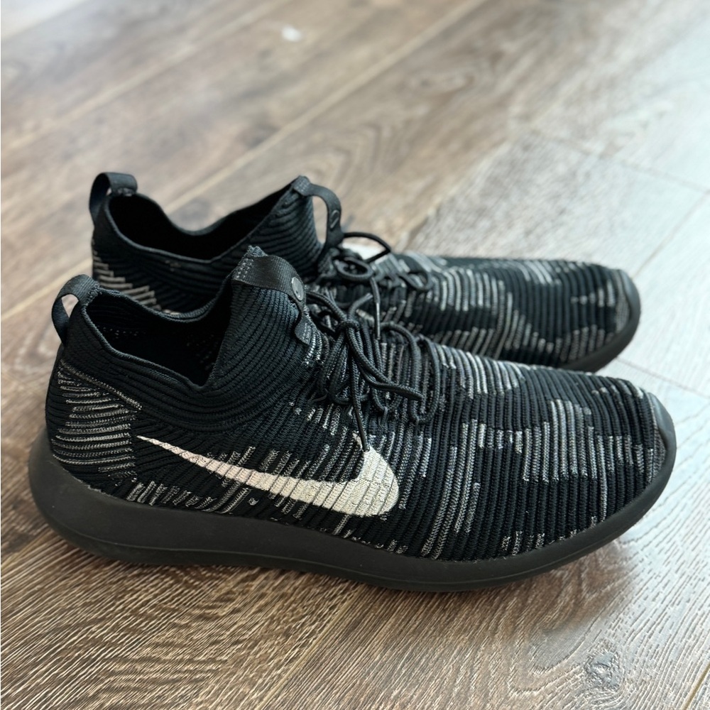 Nike Roshe Workout Shoes